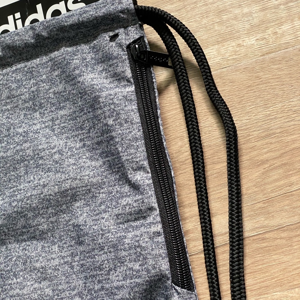 Adidas Gym Bag - Picture 4 of 5